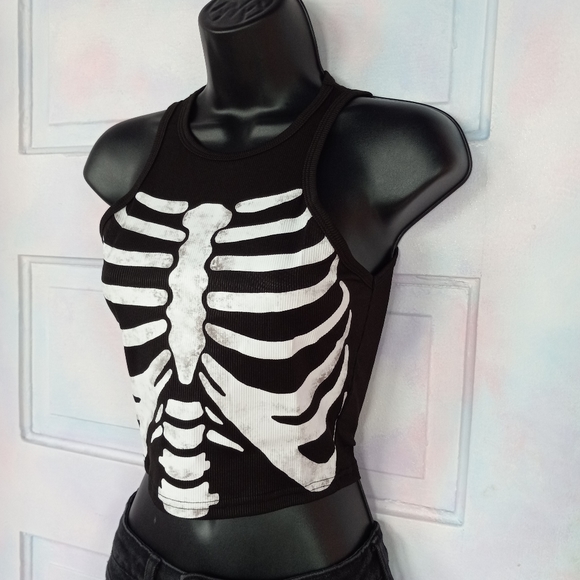 Rad skeleton ribcage cropped tank top! NWOT! Stretchy! Only black shade atm - Picture 5 of 7